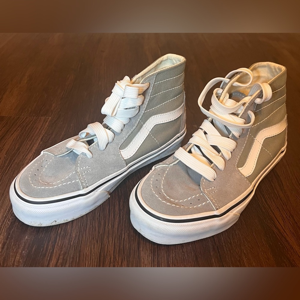 Vans high tops canvas sneakers